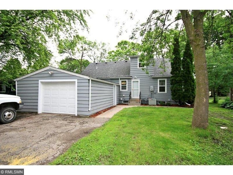 574 Clark St NE, Hutchinson, MN 55350