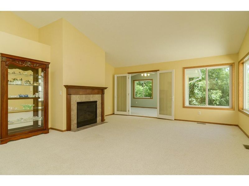 12590 Thrush St NW, Coon Rapids, MN 55448