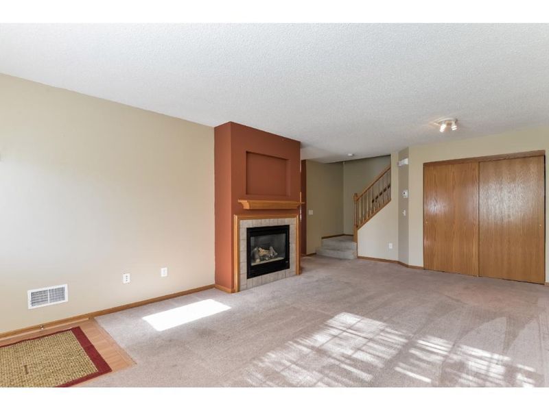 15979 Flotilla Trl, Apple Valley, MN 55124