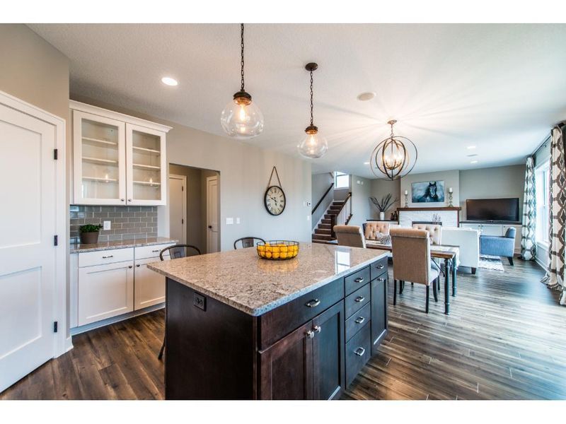 12410 Fletcher Dr, Rogers, MN 55374