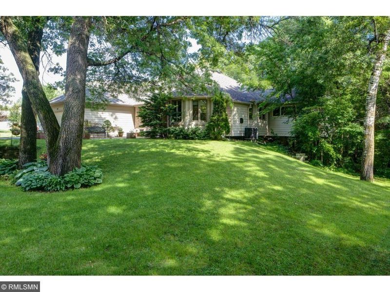 1693 119th Ave NE, Blaine, MN 55449
