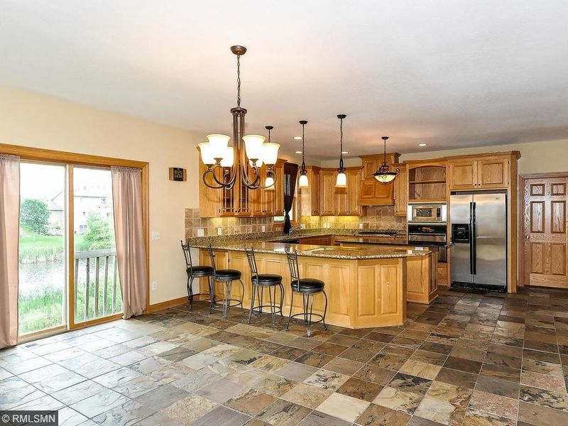 10554 Noble Cir N, Brooklyn Park, MN 55443