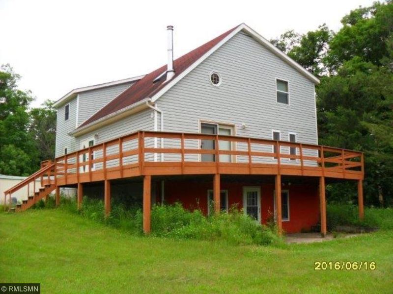 14518 Maple Leaf Rd, Pine City, MN 55063