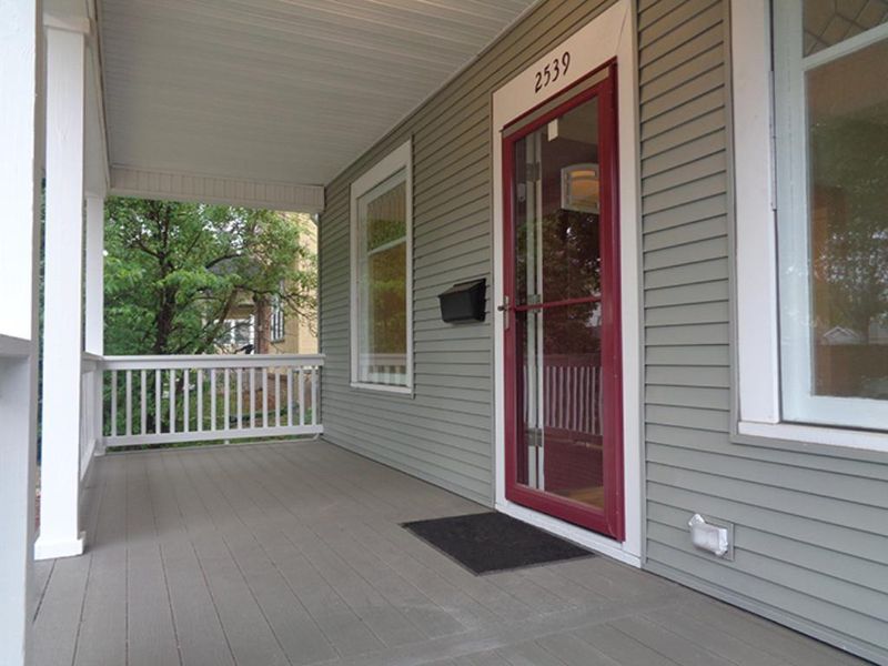 2539 Irving Ave N, Minneapolis, MN 55411