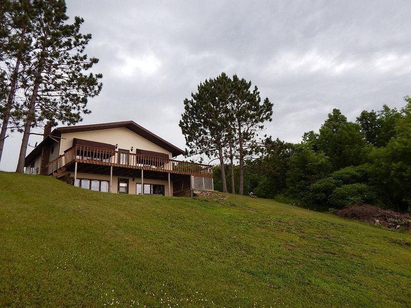 17290 Edgewater Rd NE, Pine City, MN 55063