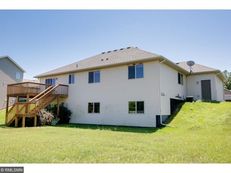 2525 223rd Ln NW, Oak Grove, MN 55011