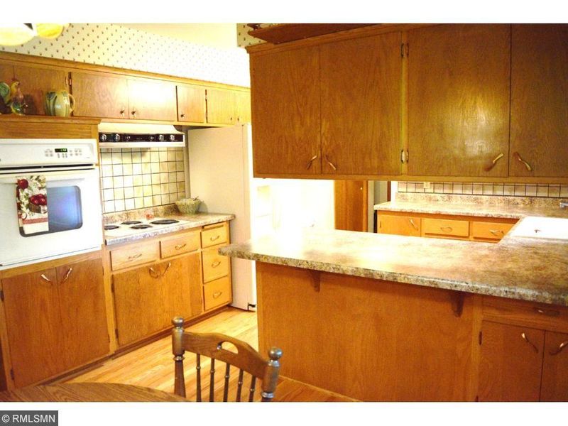 612 Elm Ave SE, Montgomery, MN 56069