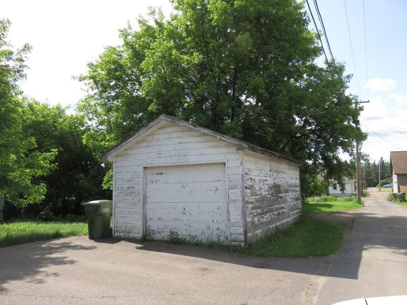 1119 14th Ave E, Hibbing, MN 55746