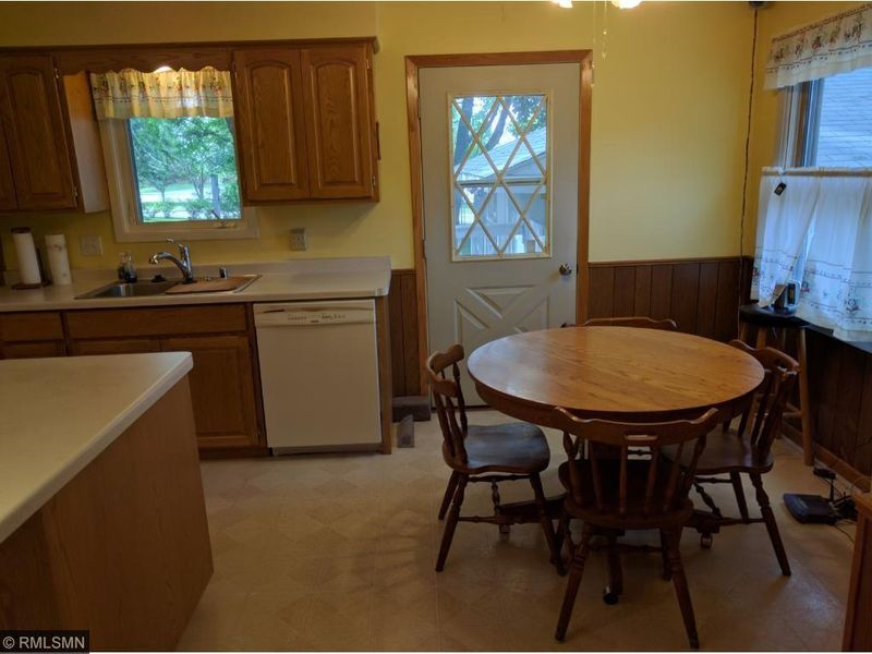 47 Pine Dr, Circle Pines, MN 55014