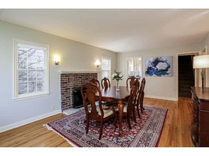 1930 Bohland Ave, Saint Paul, MN 55116