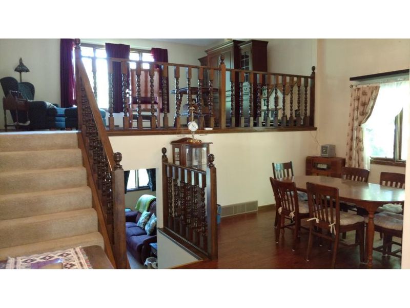 2683 Elm St, Maplewood, MN 55109