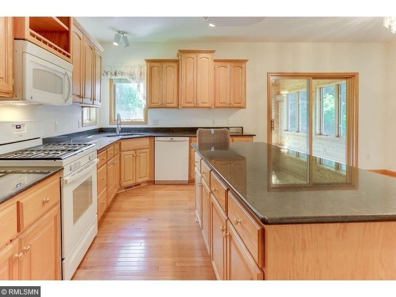 19758 Ironton St NW, Elk River, MN 55330
