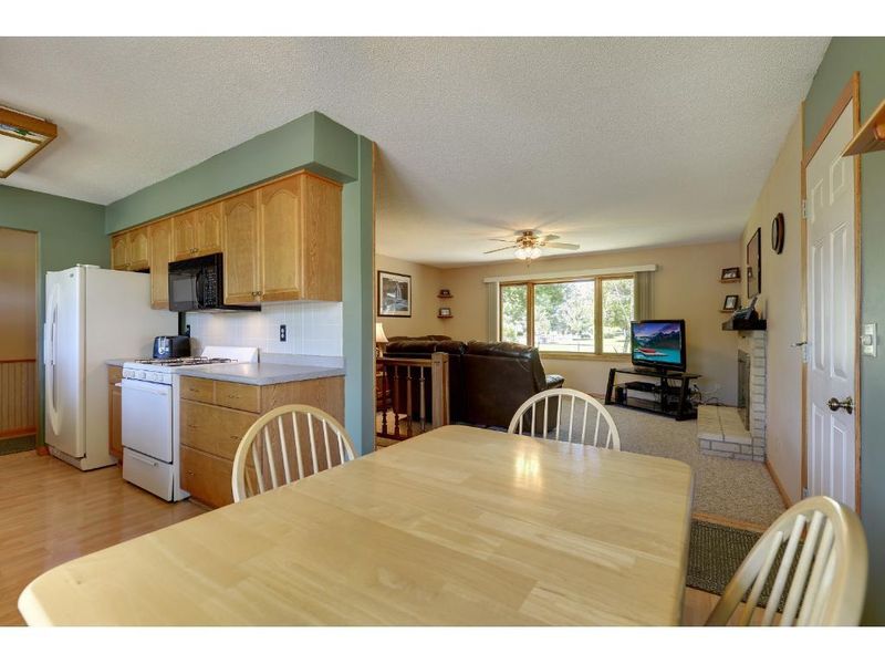 10432 Quebec Ave S, Bloomington, MN 55438