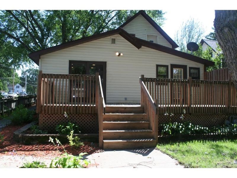 524 Front St, Kenyon, MN 55946