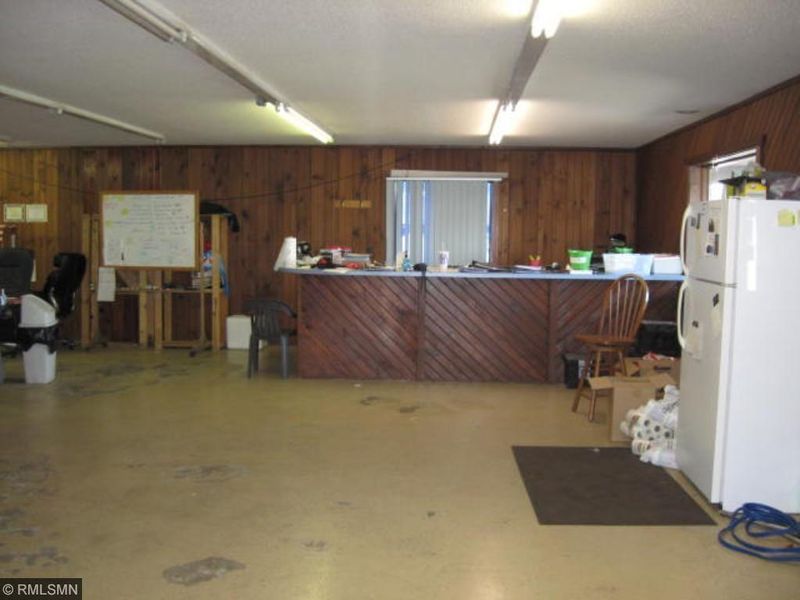 1110 Highway 7 E, Hutchinson, MN 55350