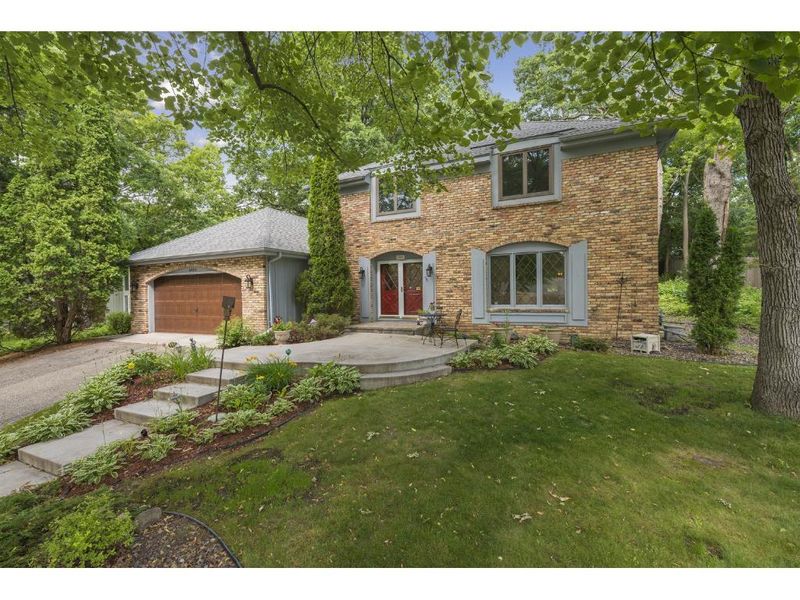 5409 Malibu Dr, Edina, MN 55436