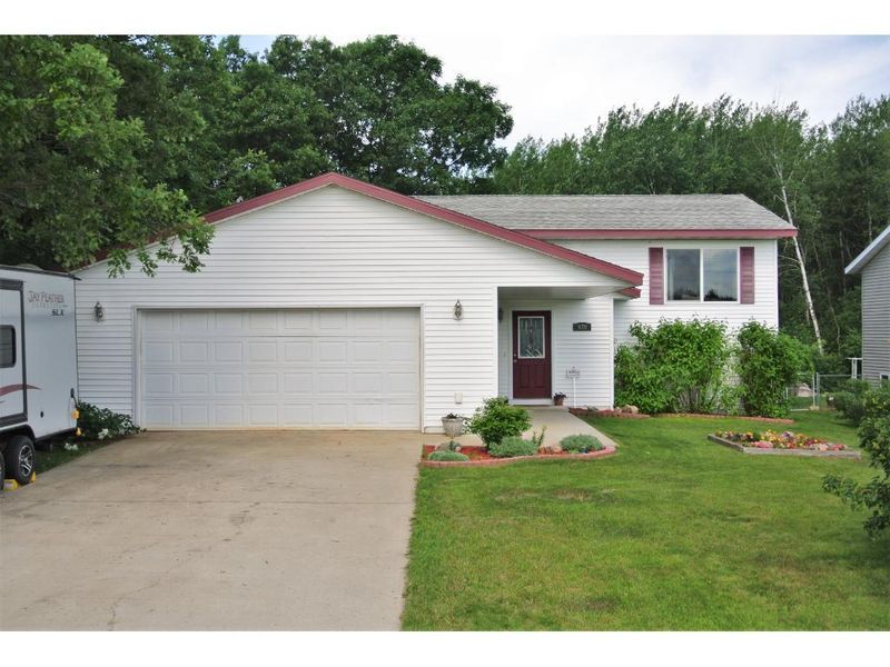 920 28th St SE, Brainerd, MN 56401