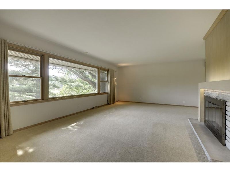5229 Doncaster Way, Edina, MN 55436