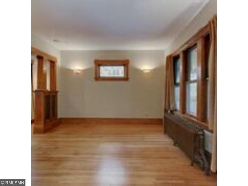 852 Smith Ave S, Saint Paul, MN 55107
