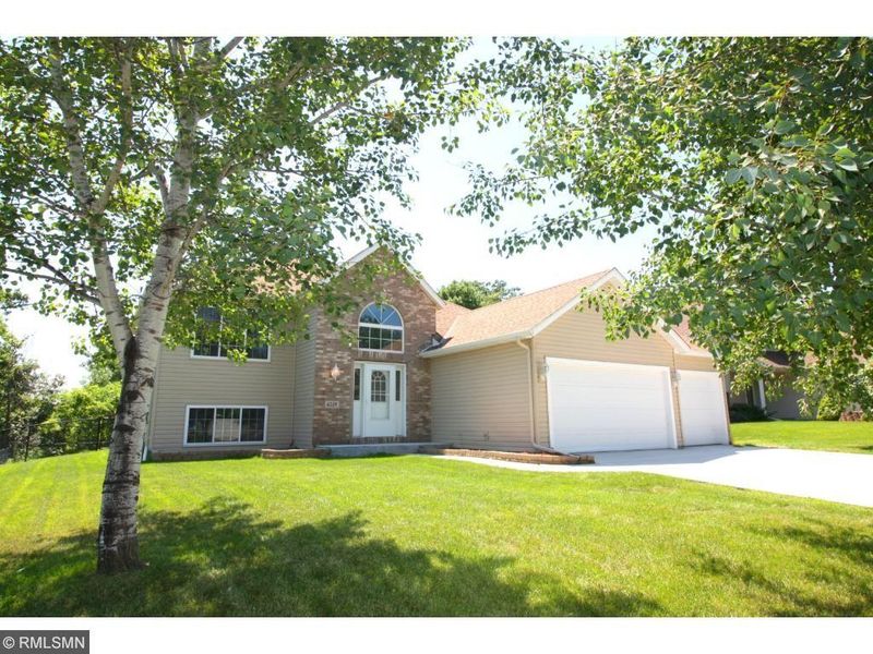 6329 Wildwood Way, Monticello, MN 55362