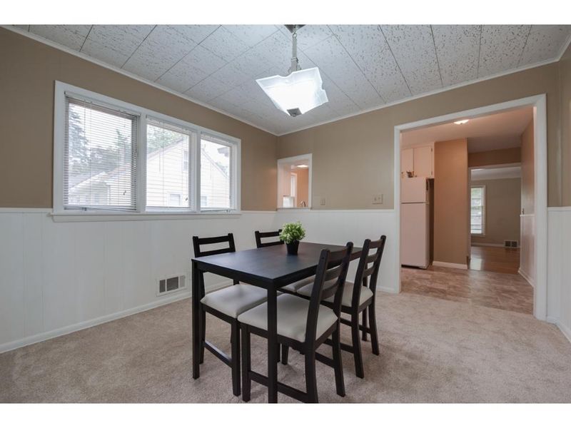 4216 Halifax Ave N, Robbinsdale, MN 55422