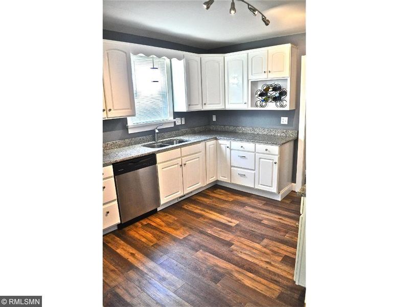 426 S 4th Ave, South Saint Paul, MN 55075