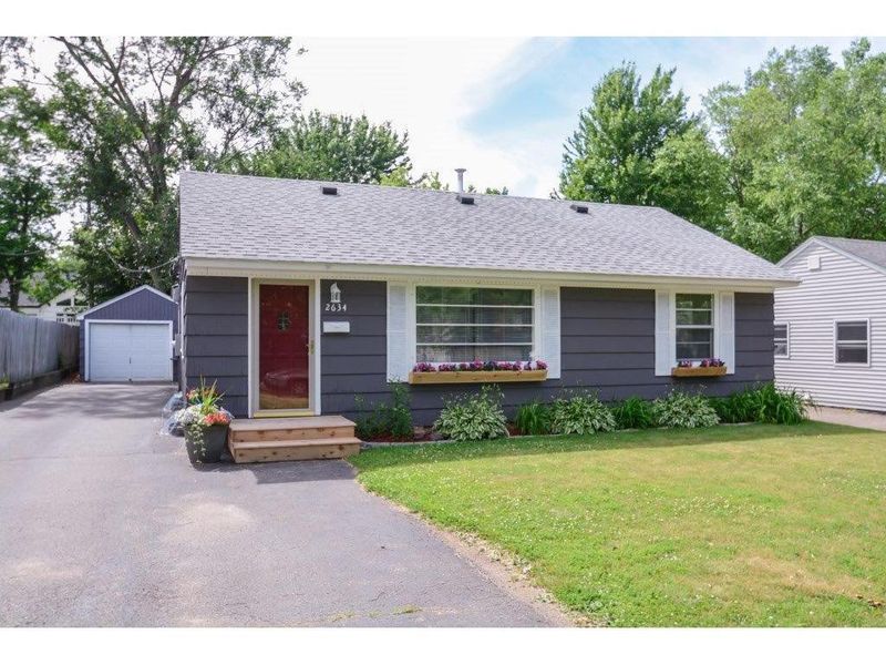 2634 Jersey Ave S, Saint Louis Park, MN 55426