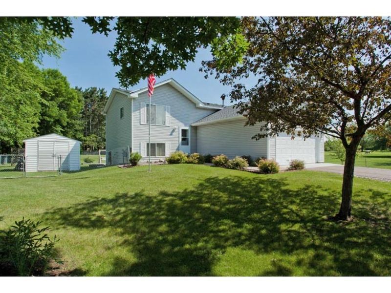 1761 208th Ln NE, Cedar, MN 55011
