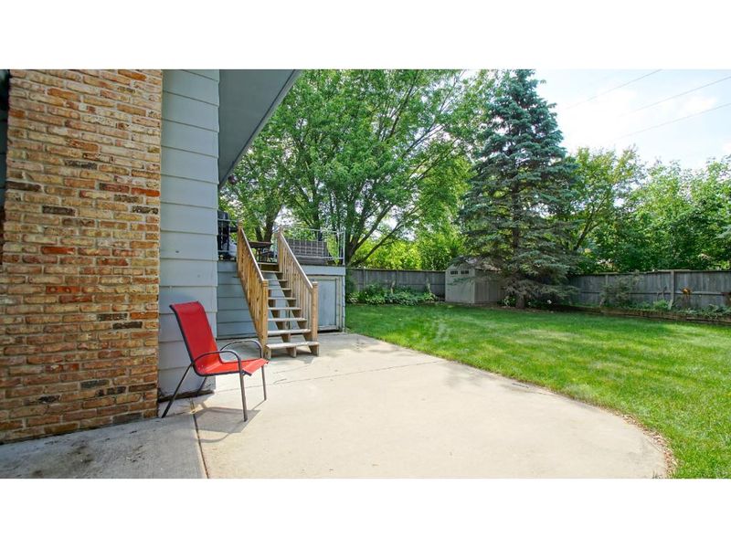 979 Burton St, Red Wing, MN 55066