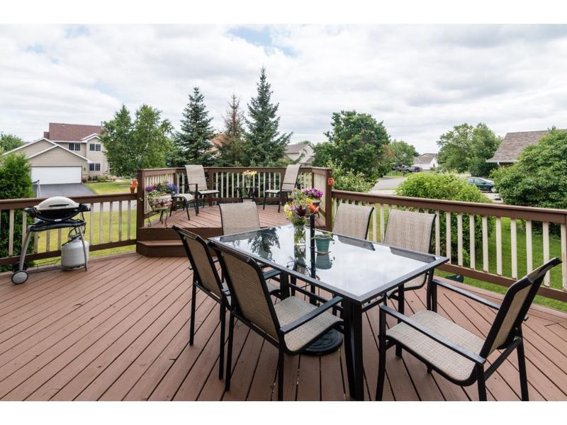 4621 Impatiens Ct N, Brooklyn Park, MN 55443