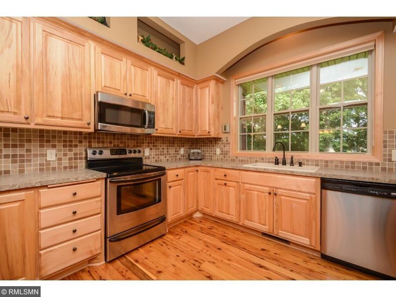 20900 Kerry St NW, Oak Grove, MN 55011