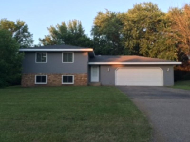 17171 Ida Cir SW, Prior Lake, MN 55372