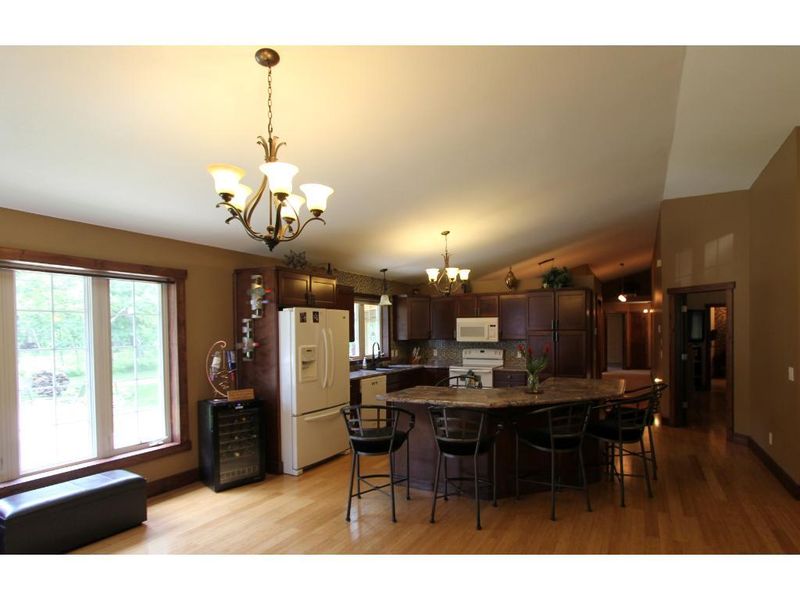 18918 Hartley Lake Rd, Brainerd, MN 56401