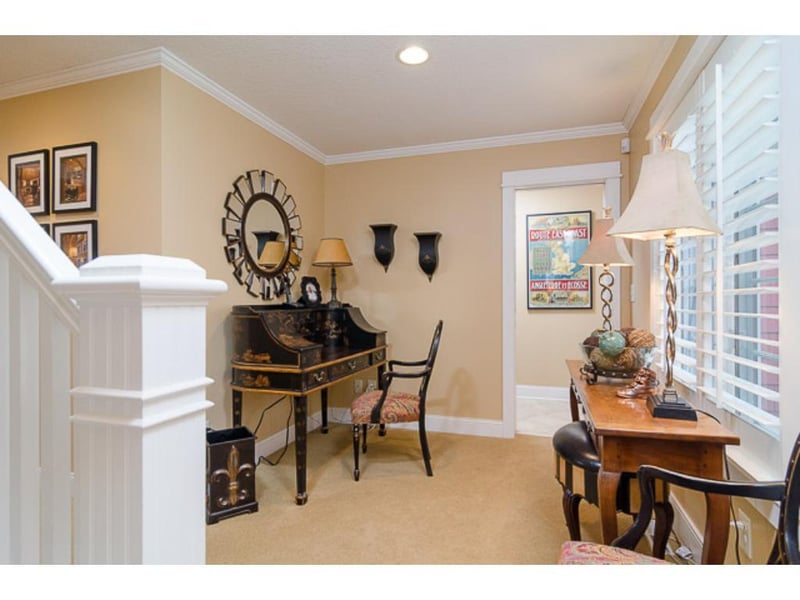 431 Park Ave, Mahtomedi, MN 55115