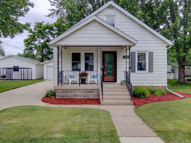1508 Badger Ave, Eau Claire, WI 54701