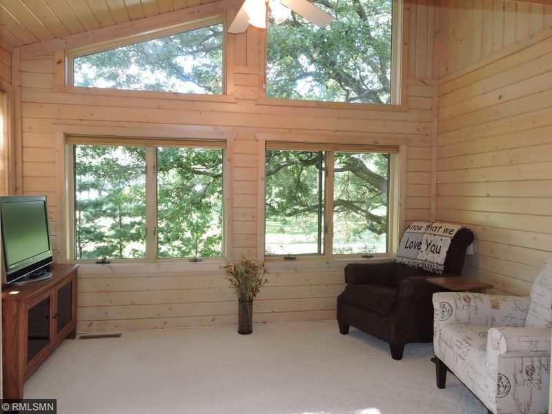 14215 Fairway Ln, Becker, MN 55308