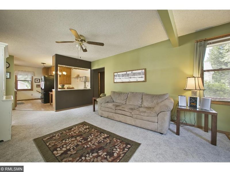 1790 Margaret St, Saint Paul, MN 55119