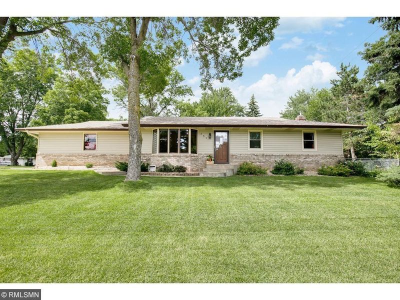 753 Grant St, Anoka, MN 55303