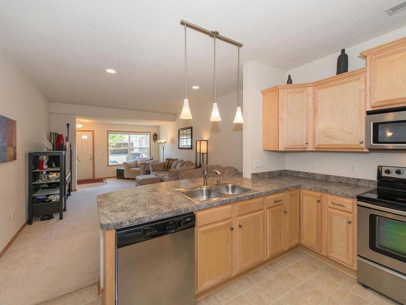 13303 Virginia Ave S, Savage, MN 55378
