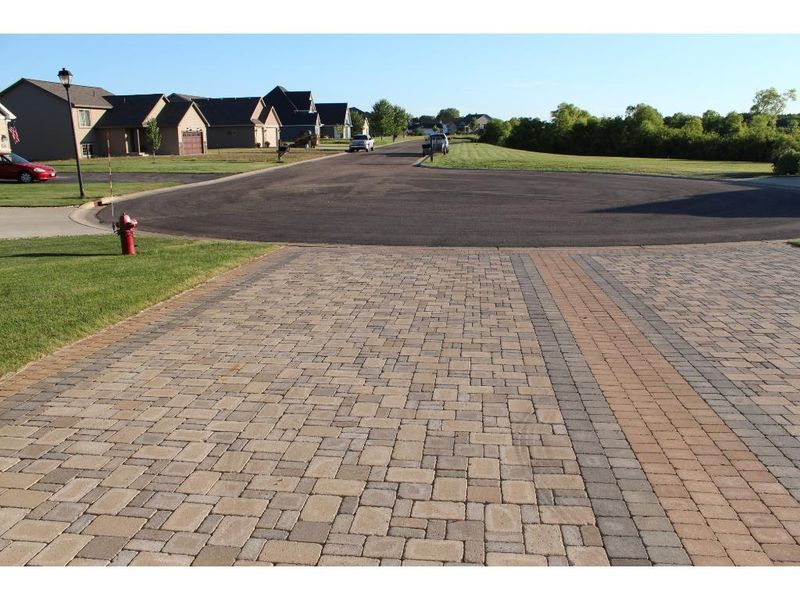 7901 Bluebird Ct, Rockville, MN 56301