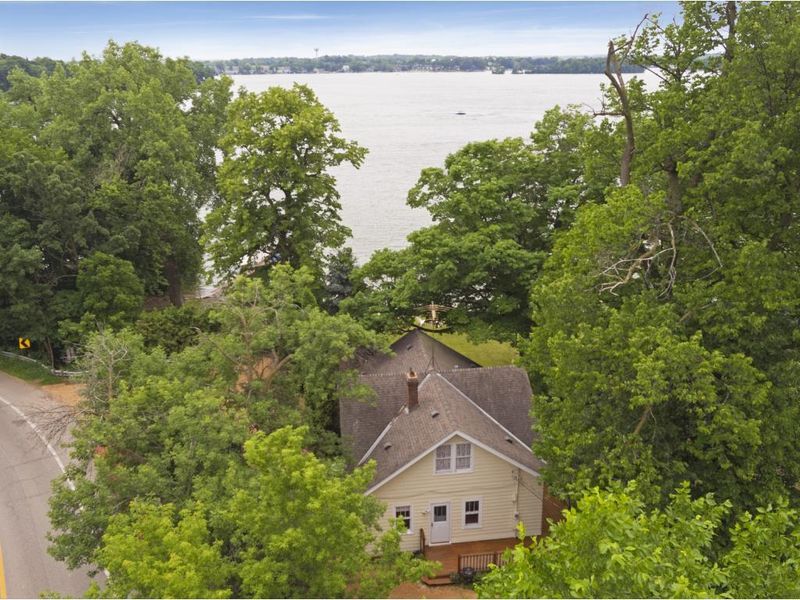 4005 N Shore Dr, Mound, MN 55364
