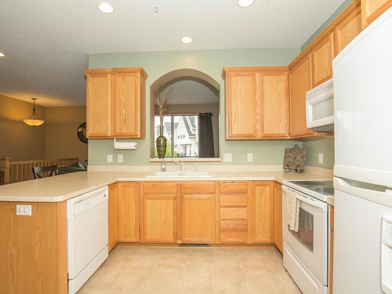 13614 Brick Pa, Rosemount, MN 55068