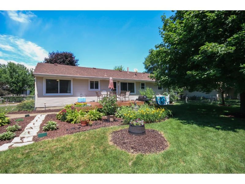 6109 115th Ave N, Champlin, MN 55316