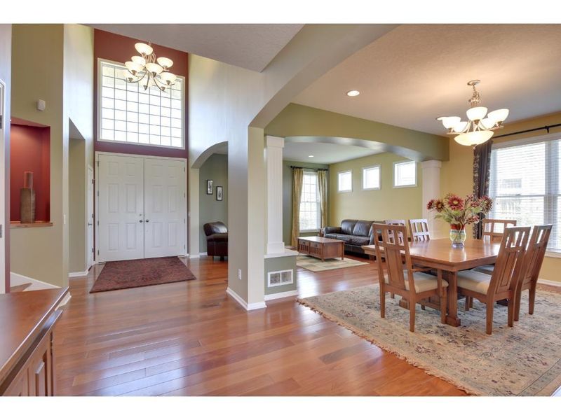 18573 65th Ave N, Maple Grove, MN 55311