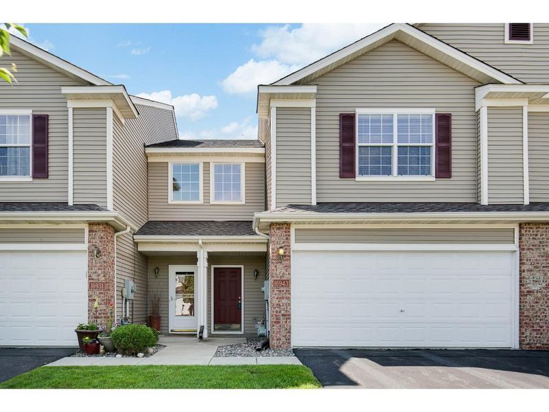 16943 78th Pl N, Maple Grove, MN 55311