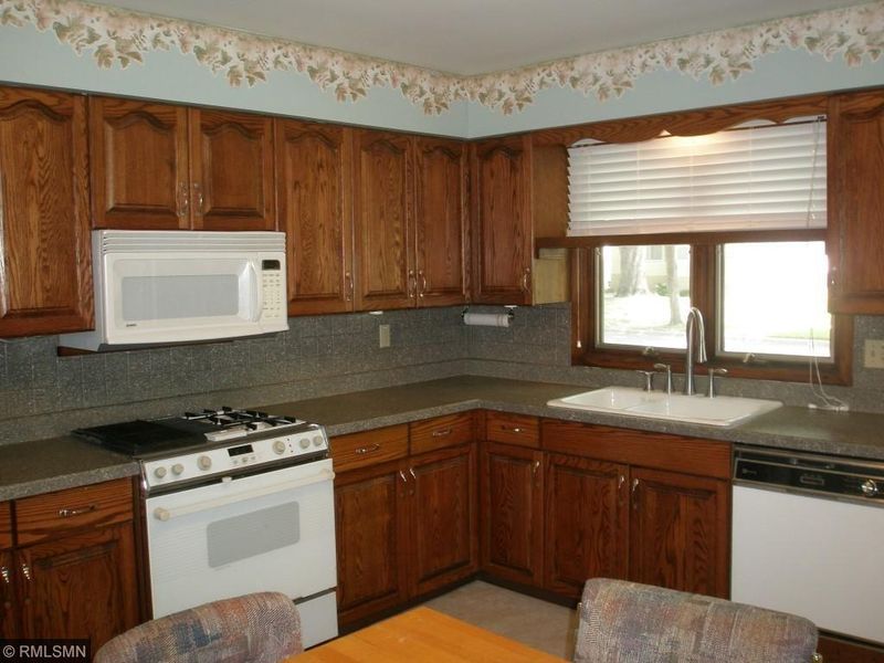 135 21st Ave N, Saint Cloud, MN 56303