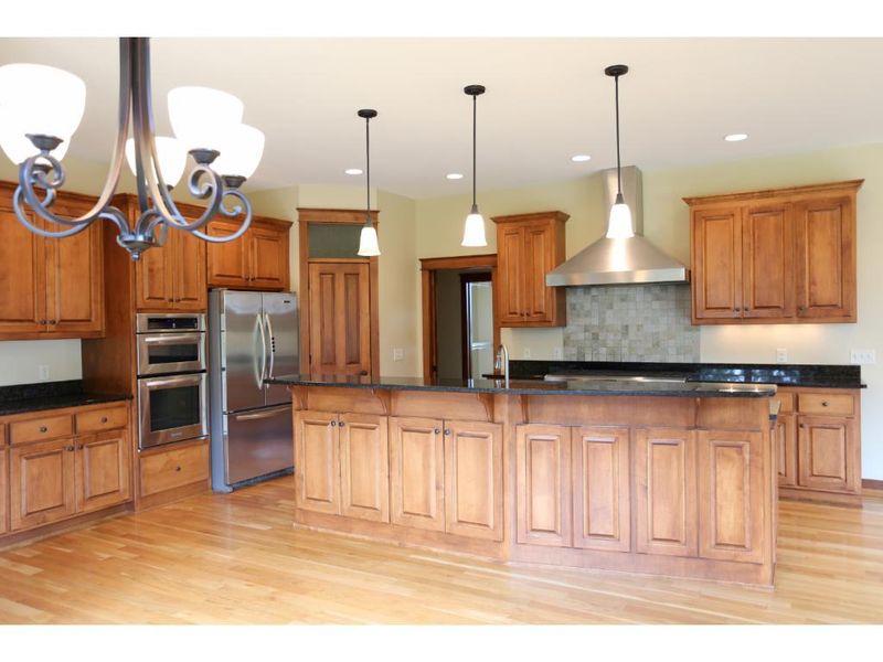 11771 56th St N, Lake Elmo, MN 55042