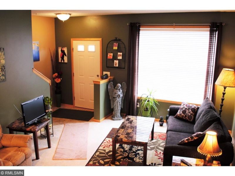 16620 NE 72nd Ct, Elk River, MN 55330