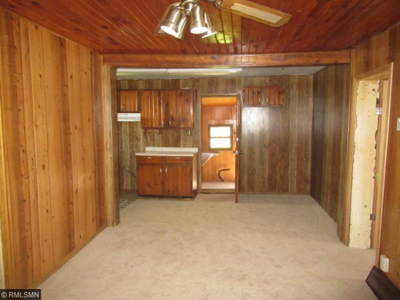 417 8th St E, Hastings, MN 55033