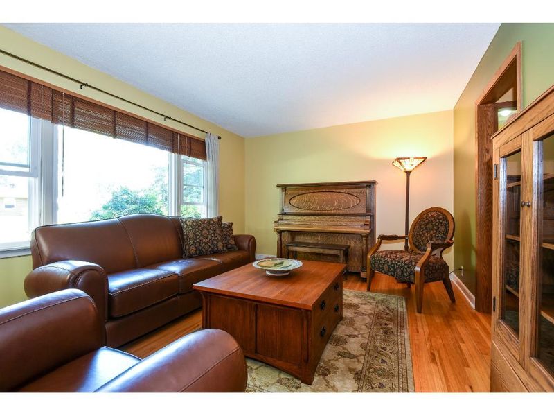 10333 Upton Ave S, Bloomington, MN 55431